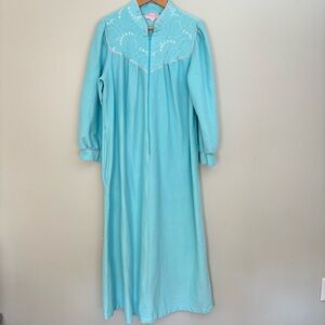 Vintage Heather Collection Blue Fleece Robe Nightgown Floral Embroidered-Large
